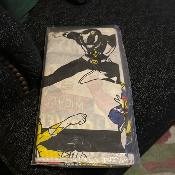 Power Rangers Table Cover - Picture 2 of 5